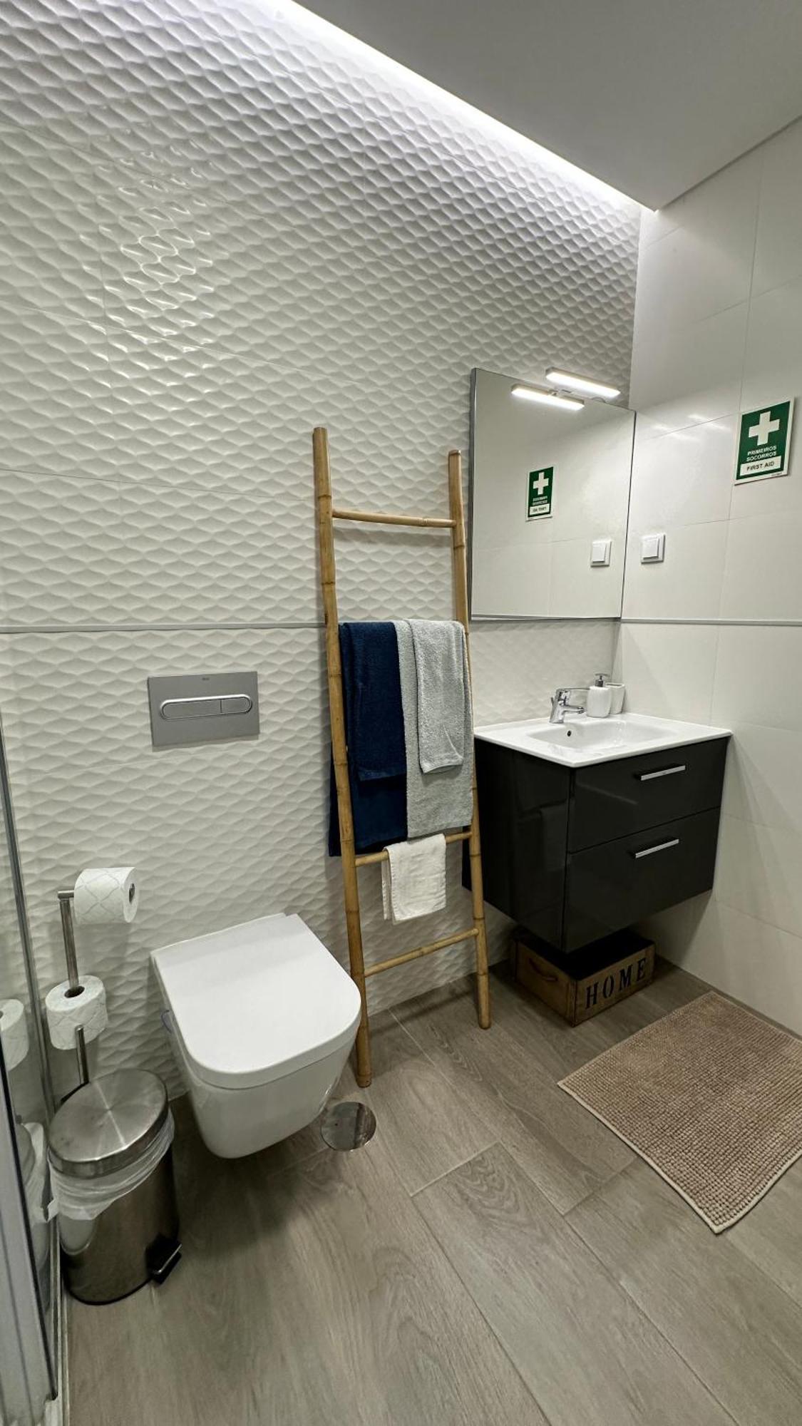 Cristal House 250 Meters From Monte Gordo Beach 외부 사진